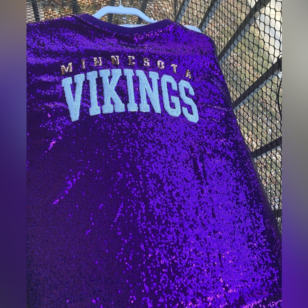 NFL Minnesota Vikings Purple Sequins Sparkle Football Jersey Viking Patch NEW - Picture 13 of 17